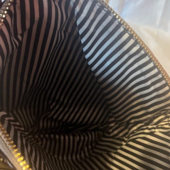 Kate Spade Beige Leather Shoulder Bag - Picture 7 of 10